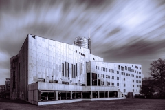 Aalto-Theater im Wind